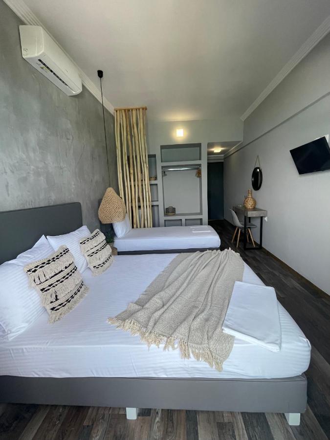 Xenios Hotel Пефкохорі Екстер'єр фото