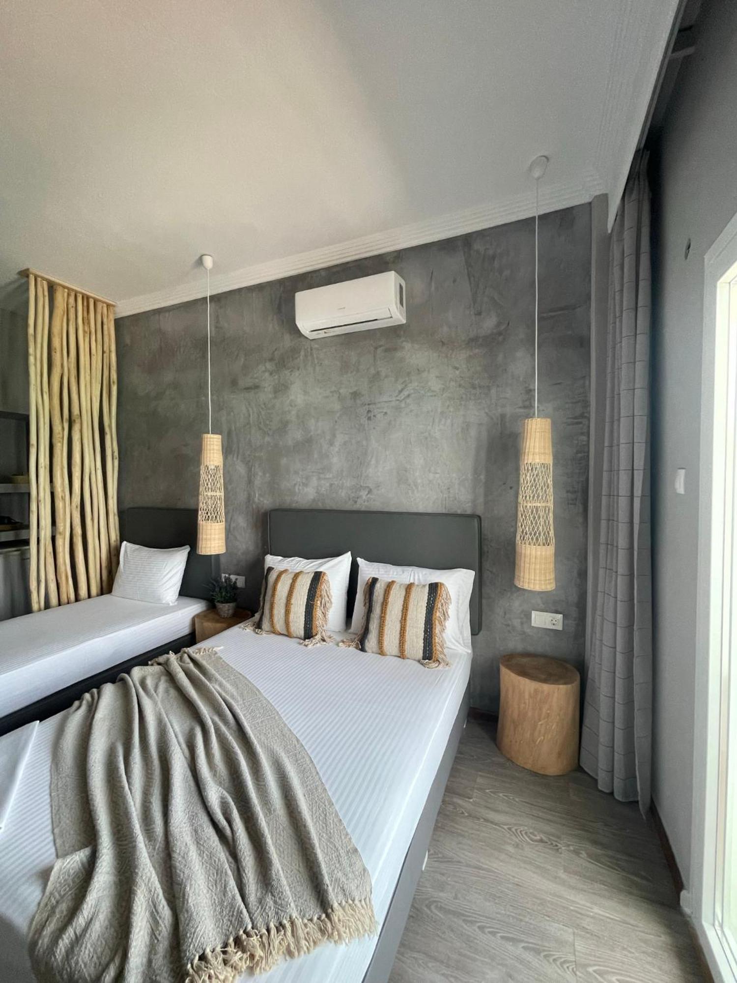 Xenios Hotel Пефкохорі Екстер'єр фото